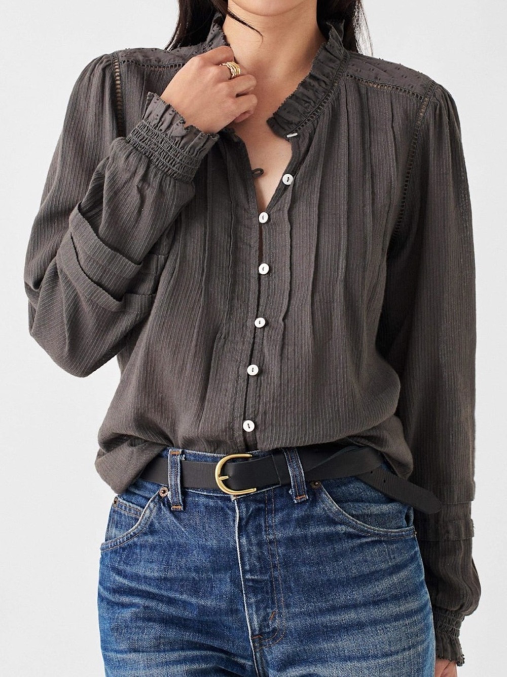 Faherty Willa Blouse Faded Black Swiss Dot Pintuck Ruffle Top XS Cotton